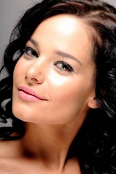 Simona B Simona B